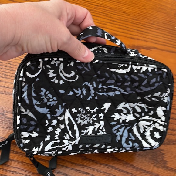 Vera Bradley bundle - Picture 5 of 8